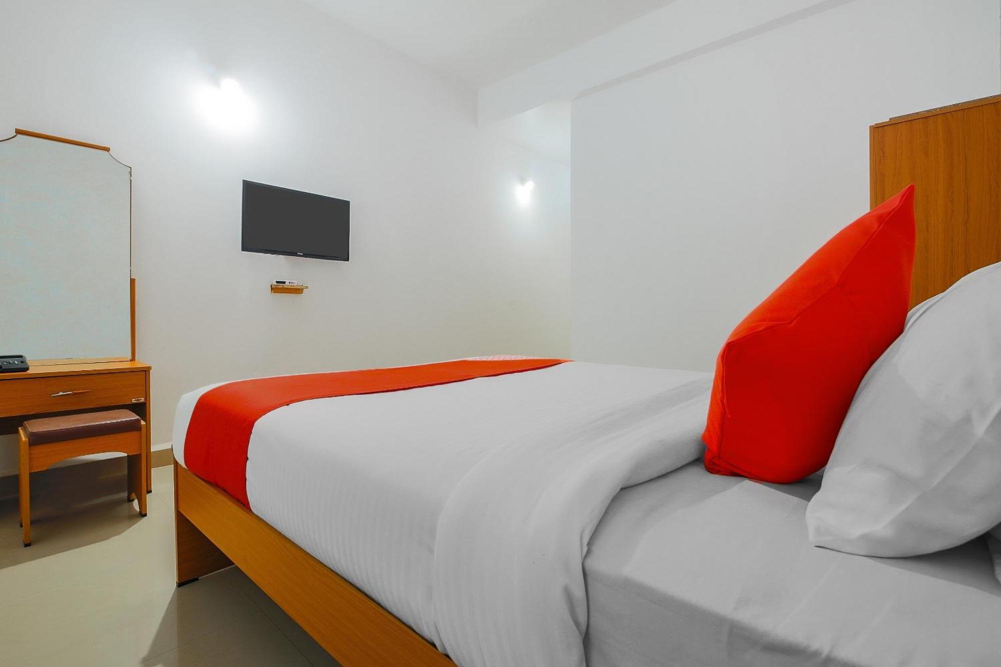 Super Hotel O The Goan Courtyard Colva Exterior foto
